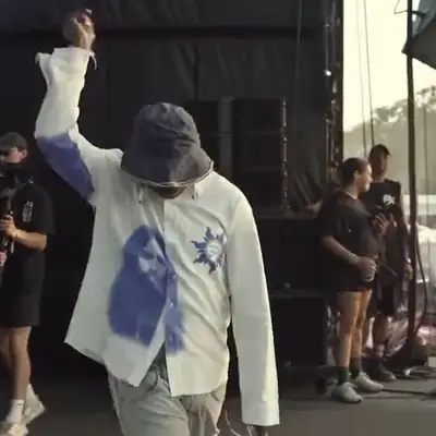 Lil Yachty Walks Out On Stage