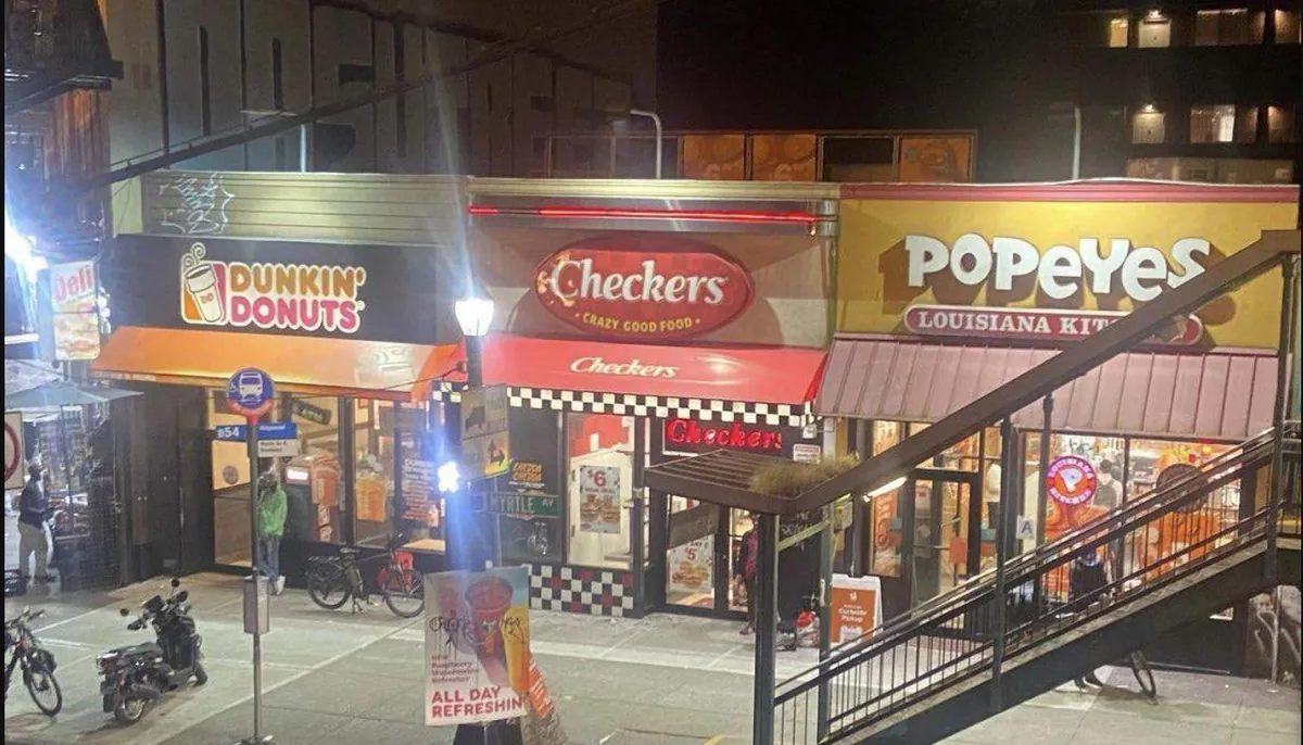 Myrtle-Broadway JMZ Subway Stop